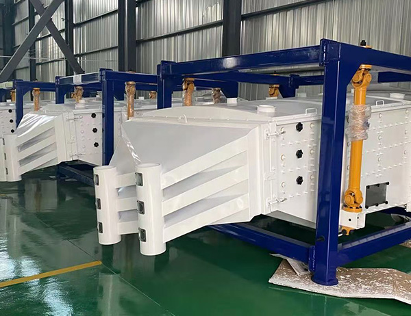 石英砂搖擺篩一般應(yīng)用在板材砂、石油砂、樹脂砂