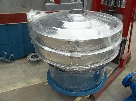 日產(chǎn)10噸陶瓷粉振動(dòng)篩價(jià)格是多少？選哪個(gè)型號(hào)設(shè)備合適？