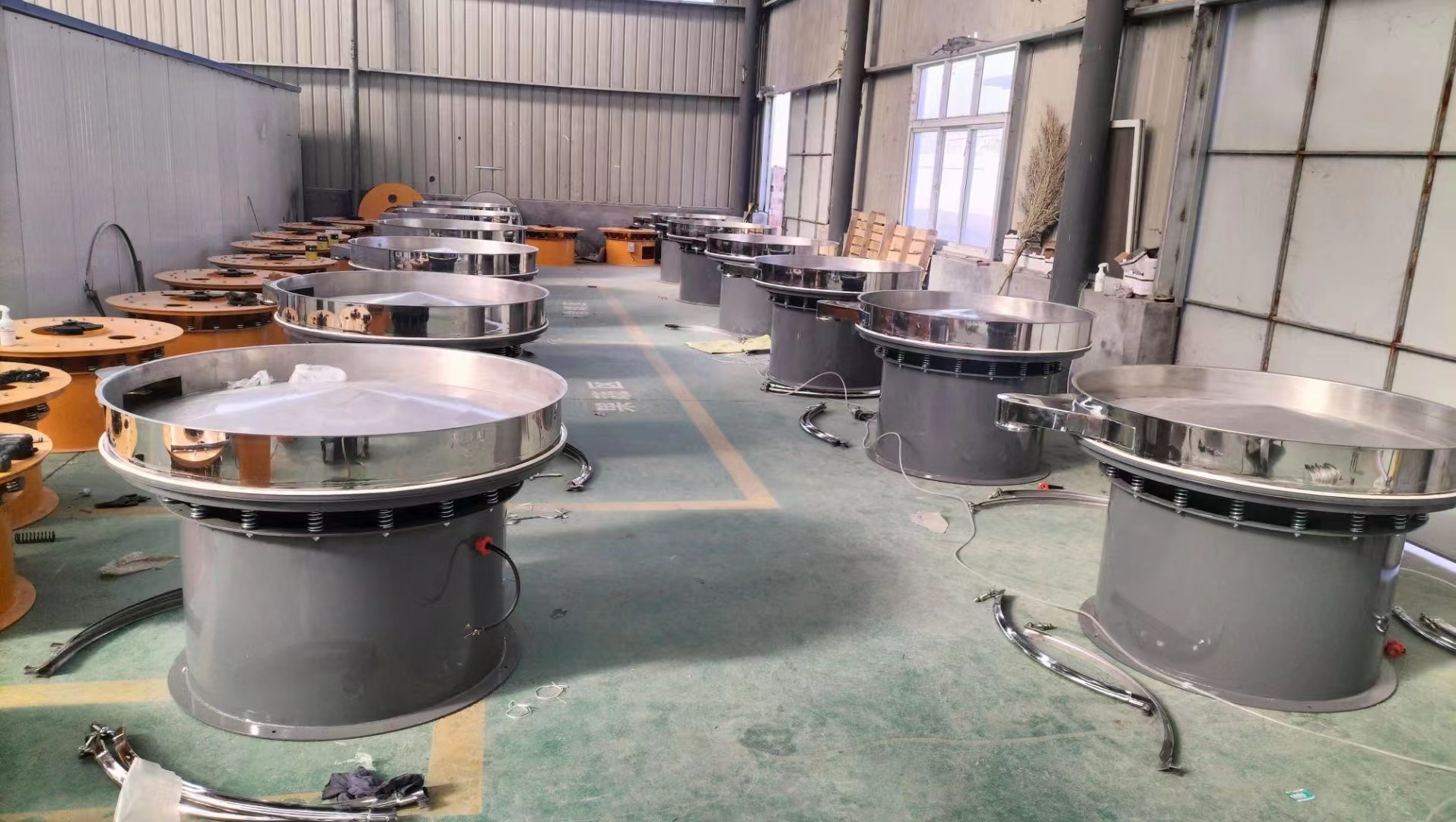 洗衣粉除雜分級篩選擇圓盤自清理振動(dòng)篩效果好