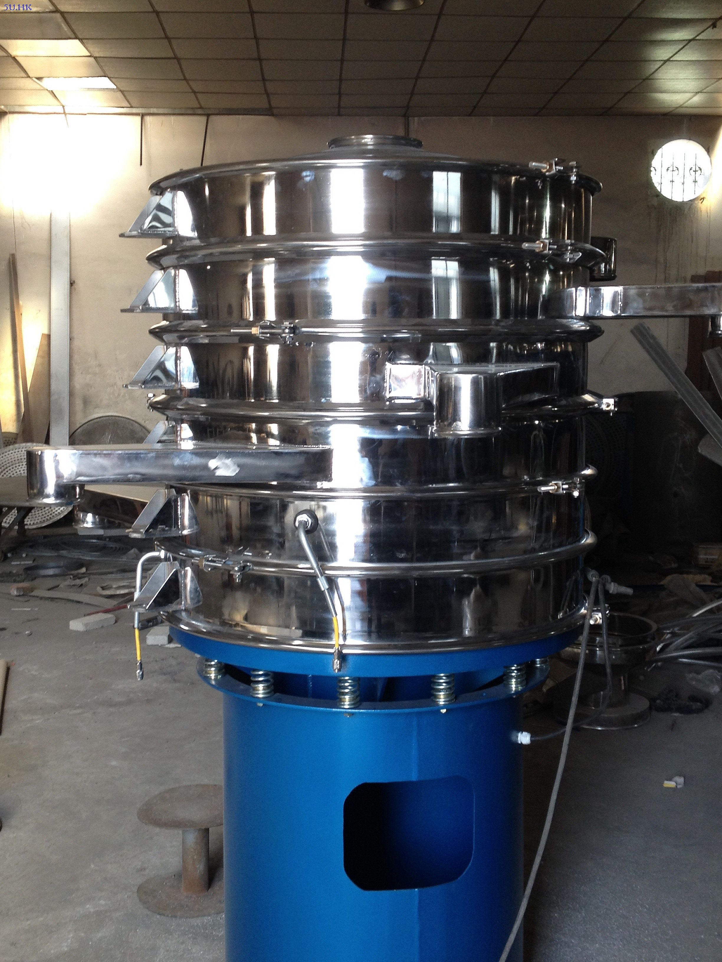 蒙脫石粉分目篩選擇使用三次元篩分過(guò)濾篩